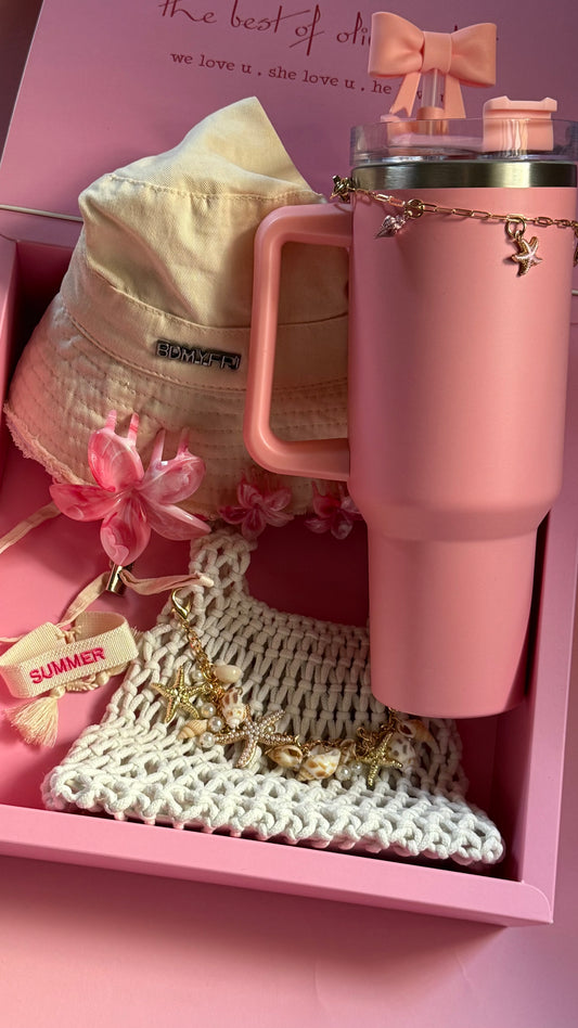 Summer box ☀️ 🌊